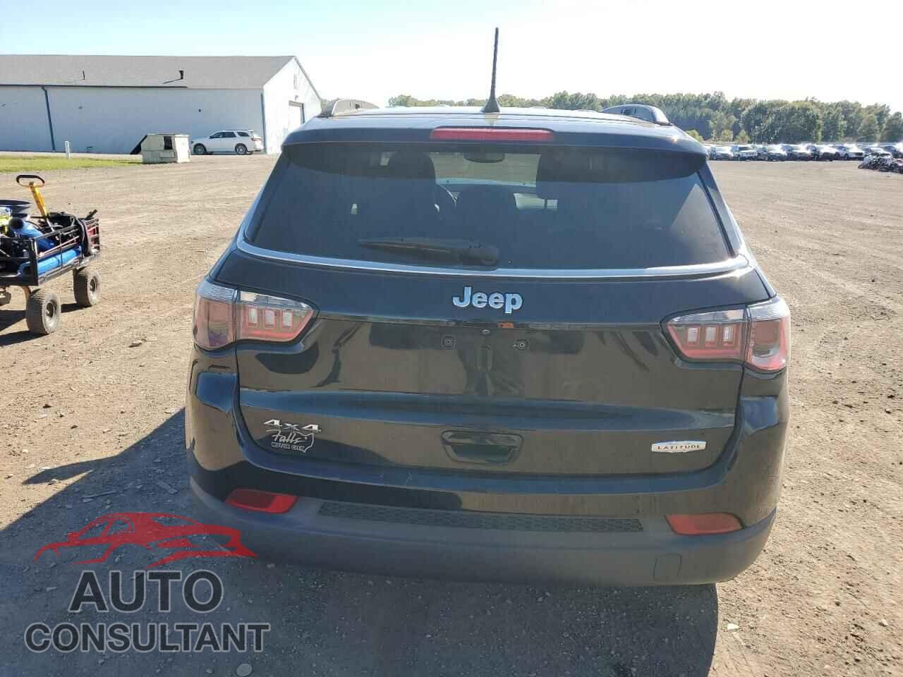 JEEP COMPASS 2017 - 3C4NJDBB4HT597418