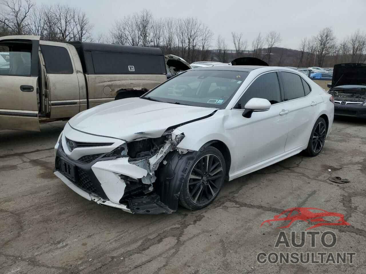 TOYOTA CAMRY 2019 - 4T1B61HK4KU779350