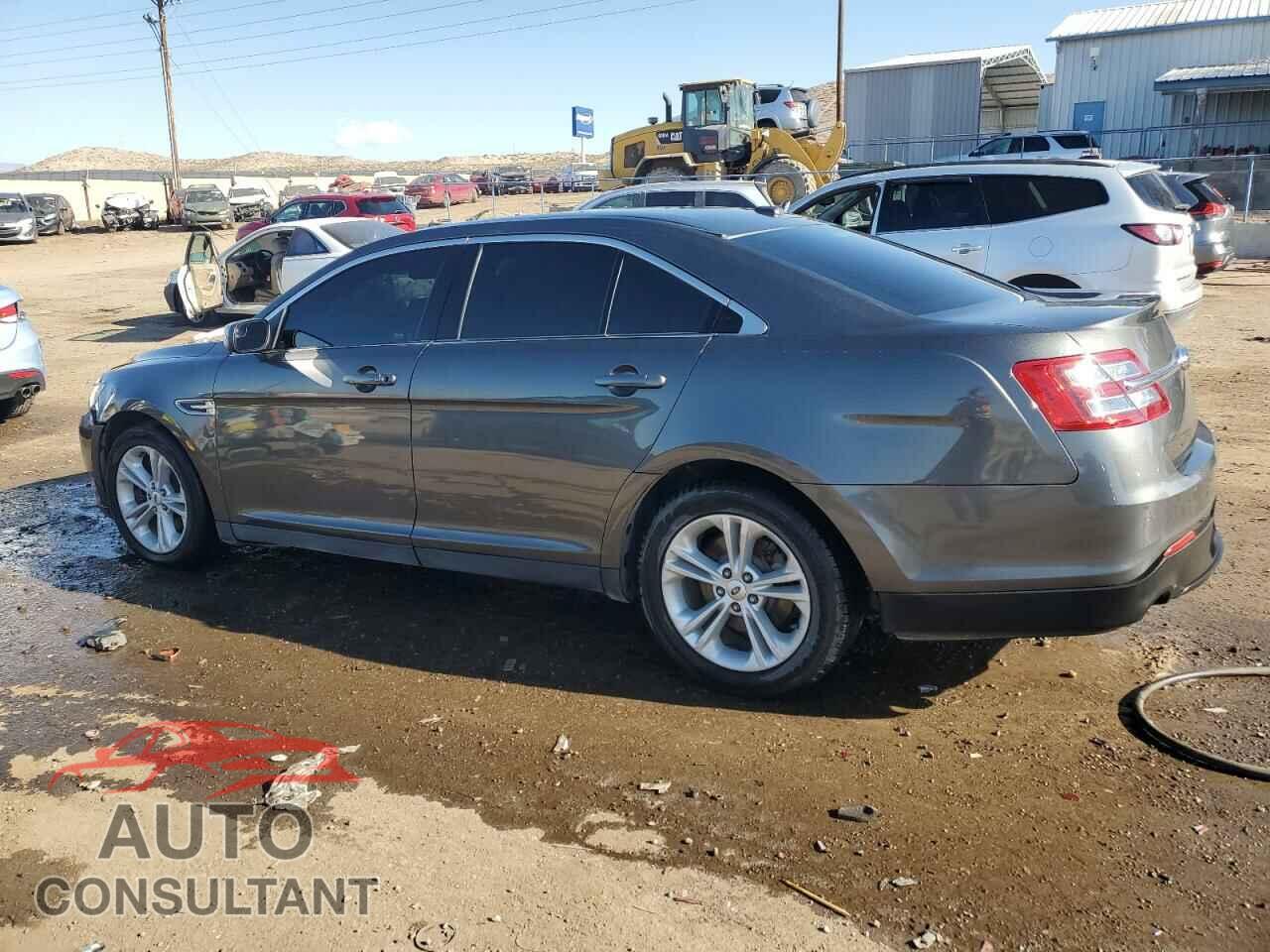 FORD TAURUS 2015 - 1FAHP2E87FG175957