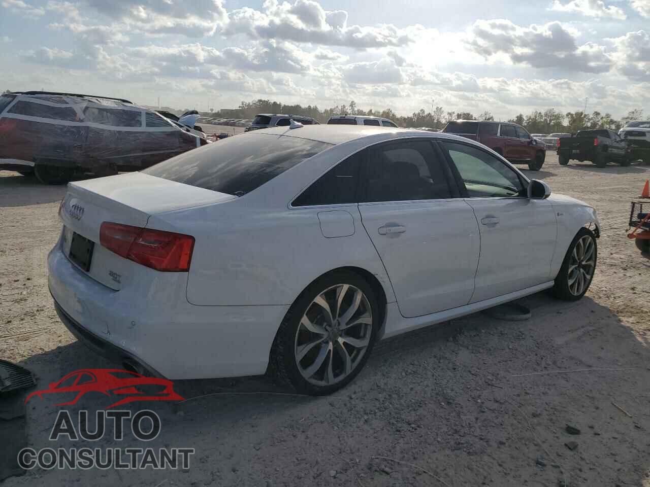 AUDI A6 2012 - WAUHGAFC5CN074301