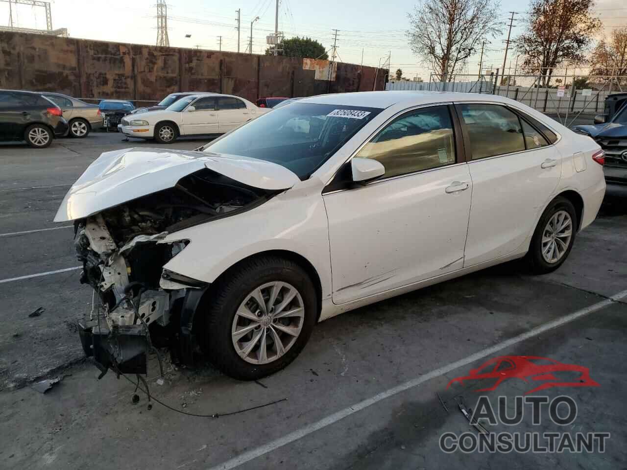 TOYOTA CAMRY 2015 - 4T1BF1FK6FU992583