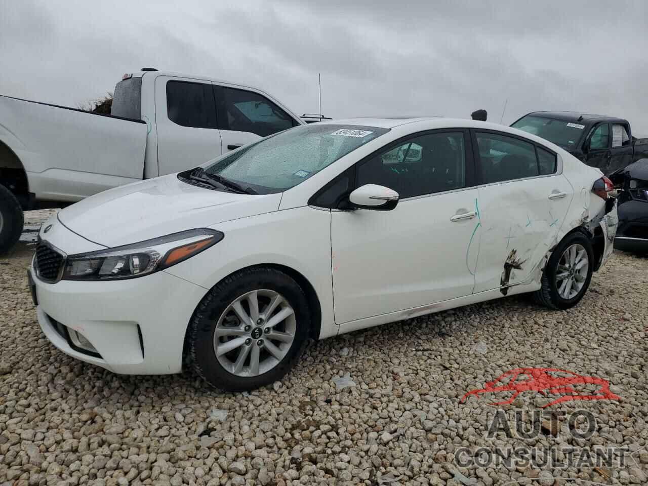 KIA FORTE 2017 - 3KPFL4A77HE047453