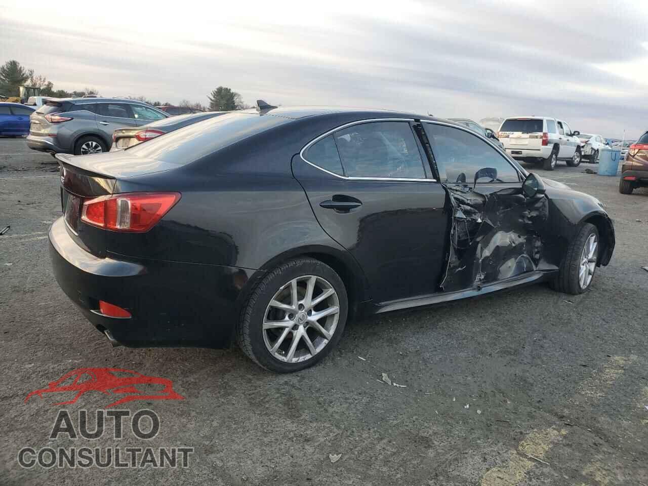 LEXUS IS 2012 - JTHCF5C27C5056240