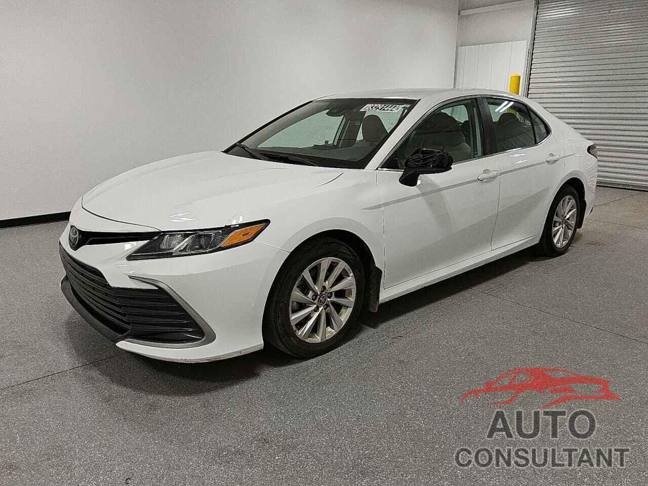 TOYOTA CAMRY 2023 - 4T1C11AK8PU171450