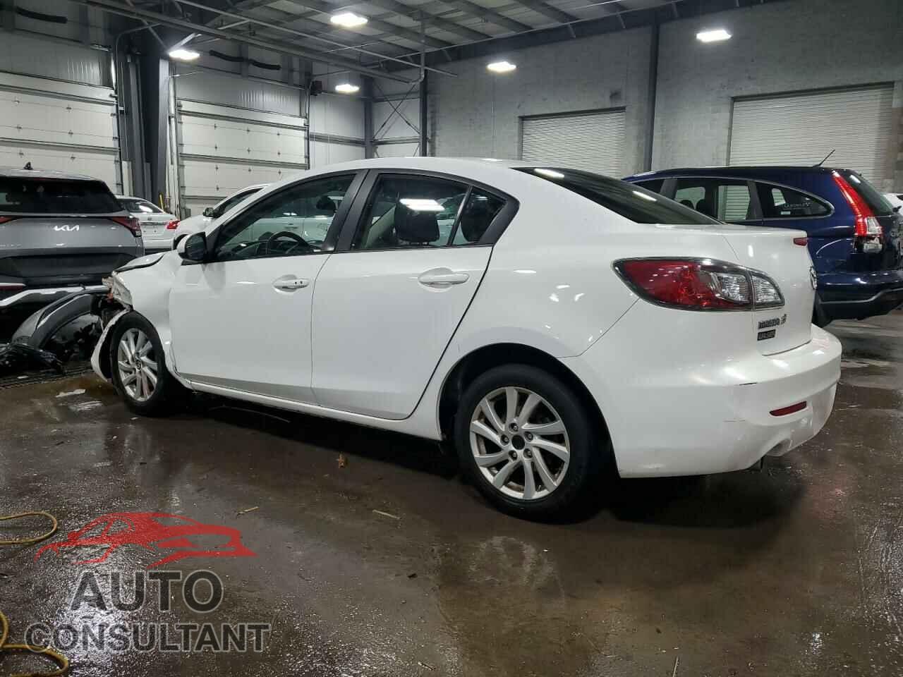 MAZDA 3 2013 - JM1BL1V7XD1806701