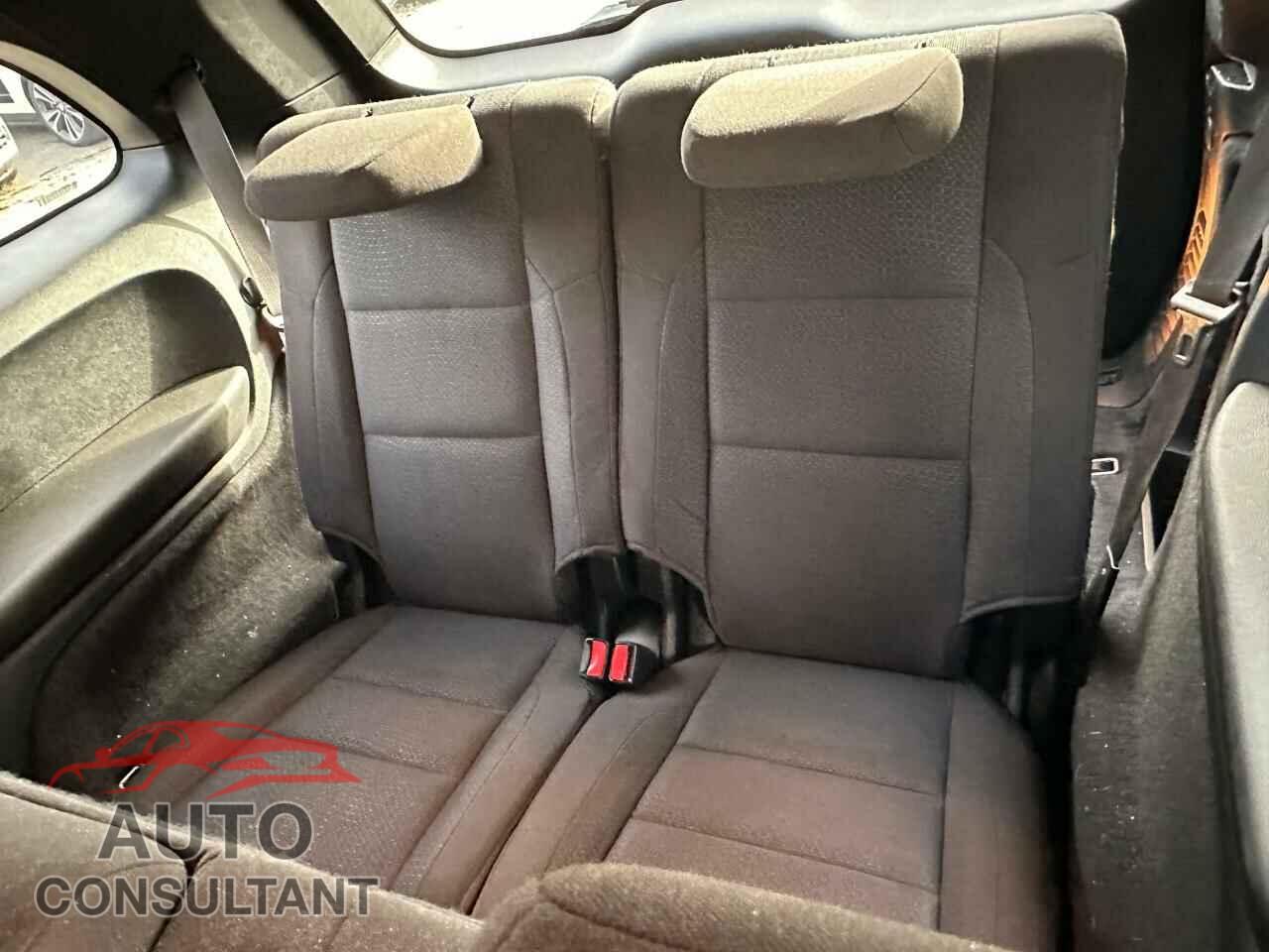DODGE DURANGO 2017 - 1C4RDJAG5HC860712