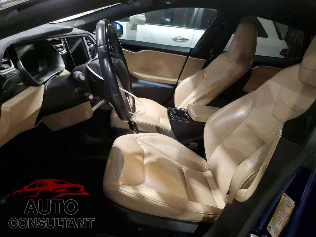 TESLA MODEL S 2015 - 5YJSA1E10FF118847