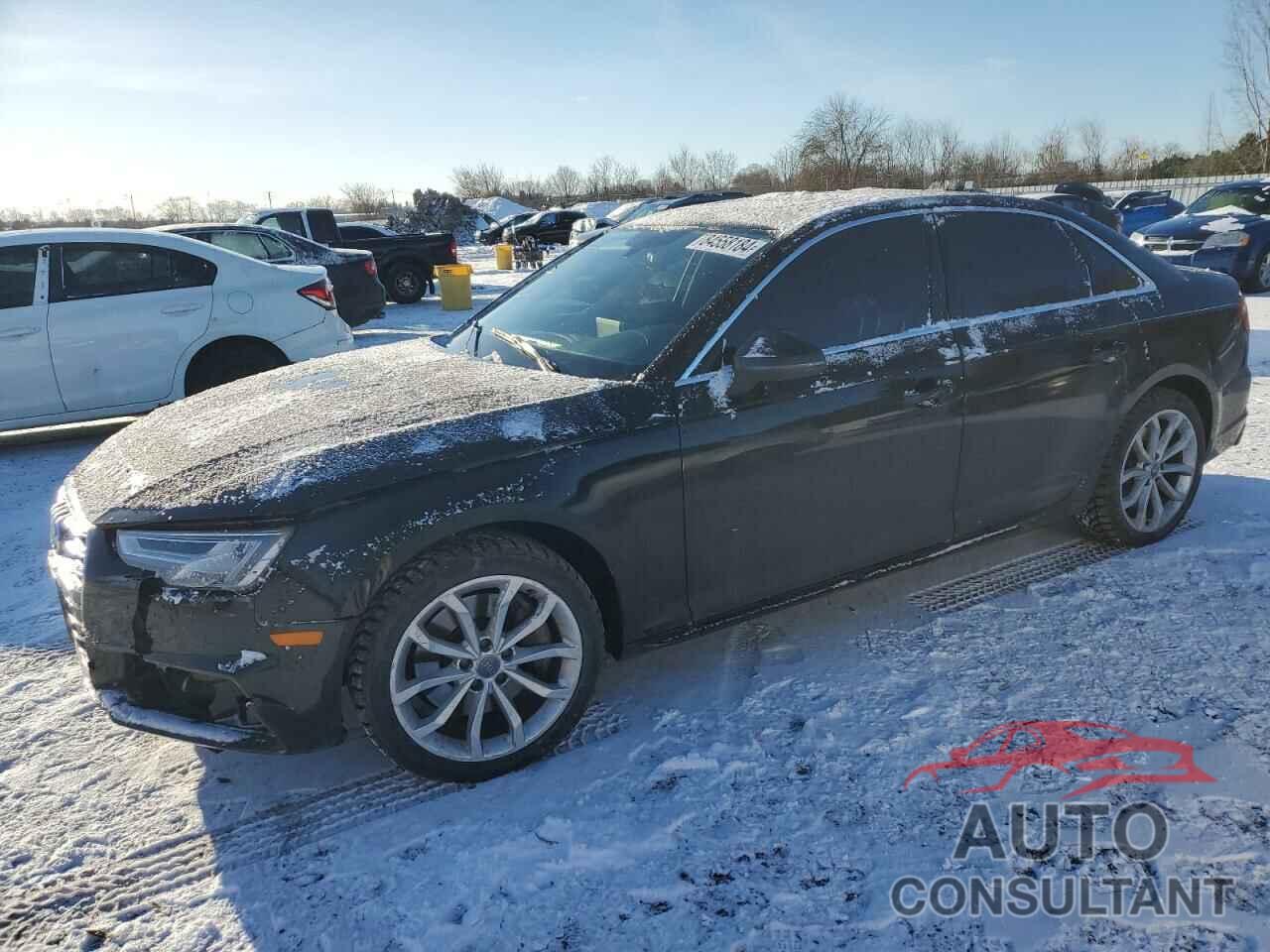 AUDI A4 2018 - WAUBNAF43JA023632