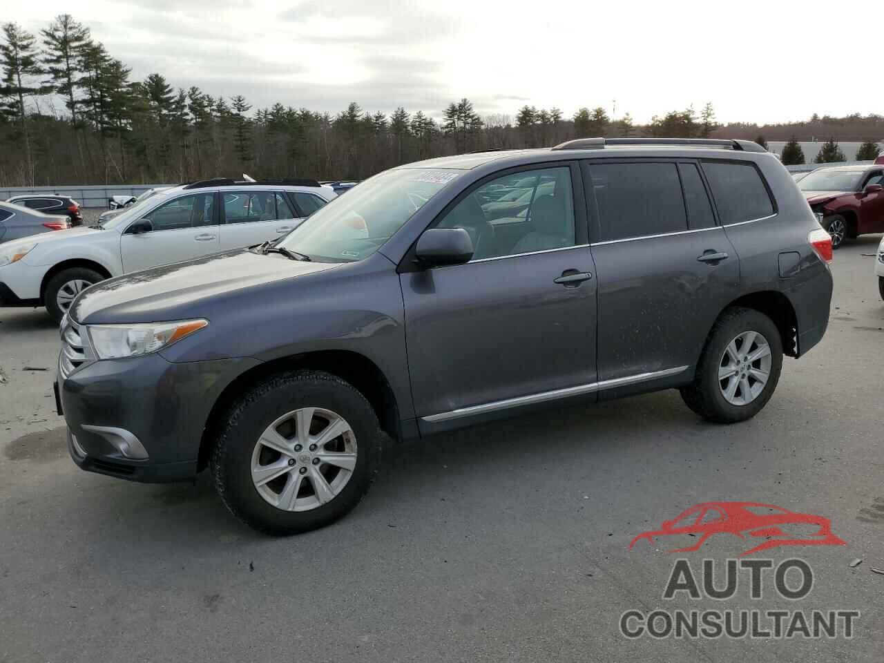 TOYOTA HIGHLANDER 2012 - 5TDBK3EH8CS144626