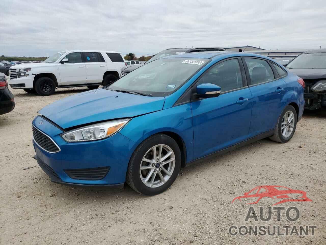 FORD FOCUS 2015 - 1FADP3F23FL326010