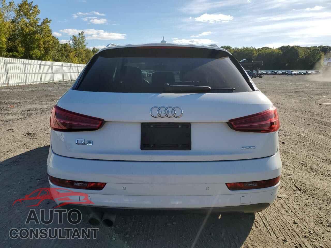 AUDI Q3 2017 - WA1ECCFS2HR003300