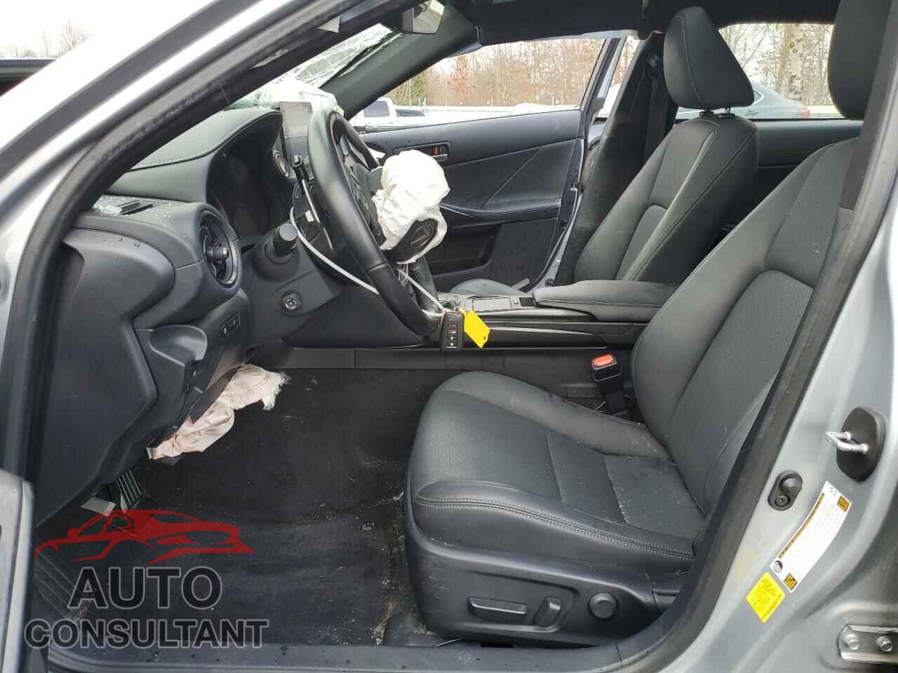 LEXUS IS 2023 - JTHD81F27P5050558