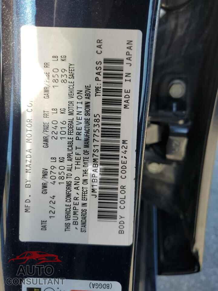 MAZDA 3 SELECT S 2025 - JM1BPABM7S1775385