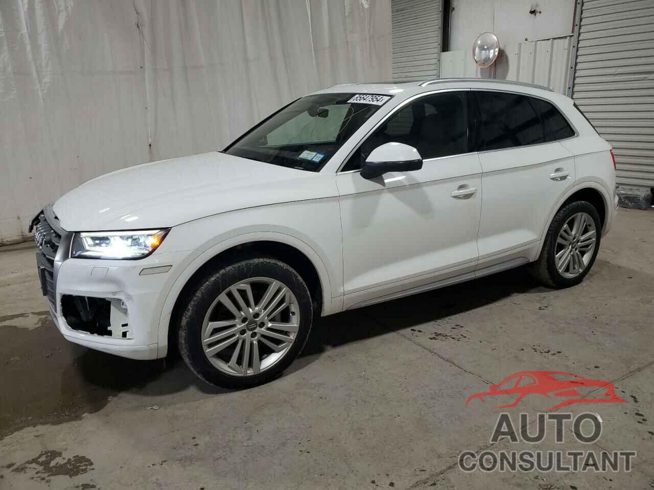 AUDI Q5 2018 - WA1BNAFY9J2015609