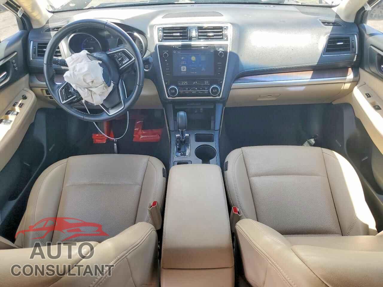 SUBARU OUTBACK 2018 - 4S4BSANC1J3329068