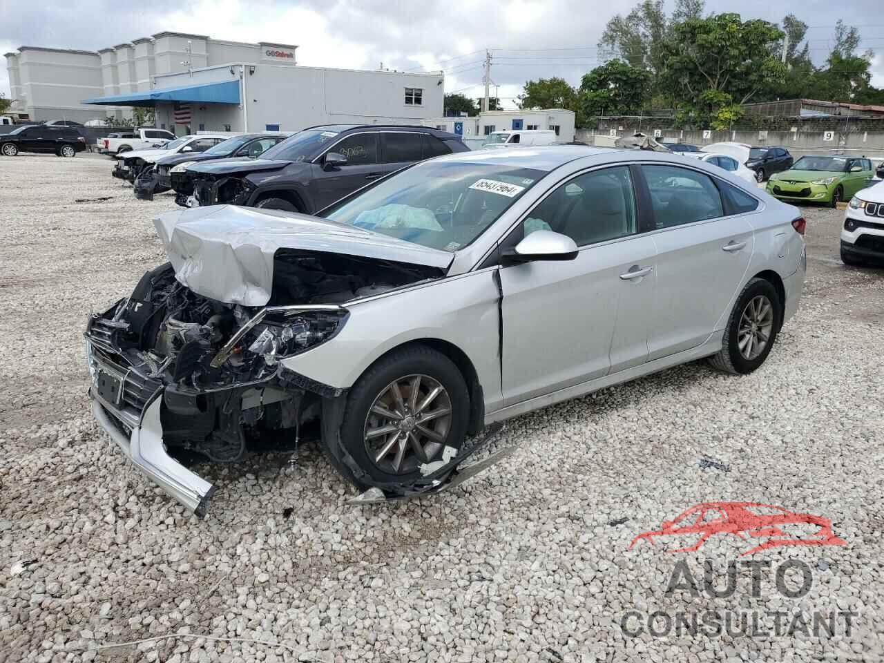 HYUNDAI SONATA 2018 - 5NPE24AF3JH705292