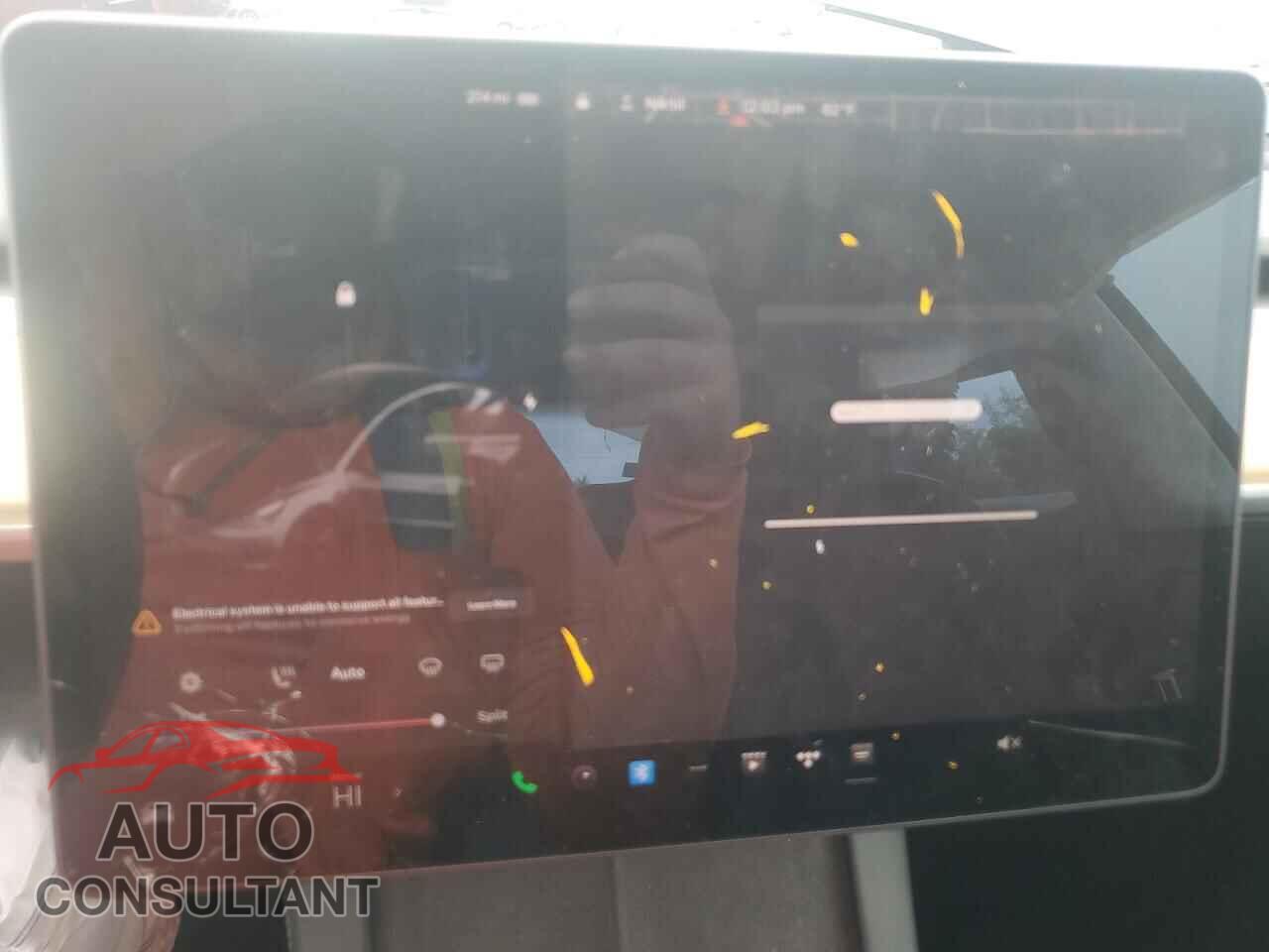 TESLA MODEL 3 2022 - 5YJ3E1EB8NF183994