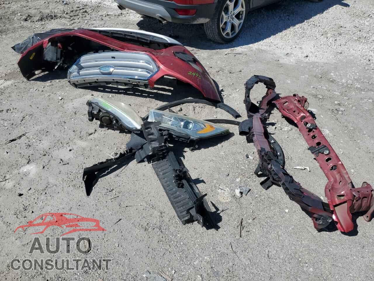 FORD ESCAPE 2017 - 1FMCU0J96HUB73813