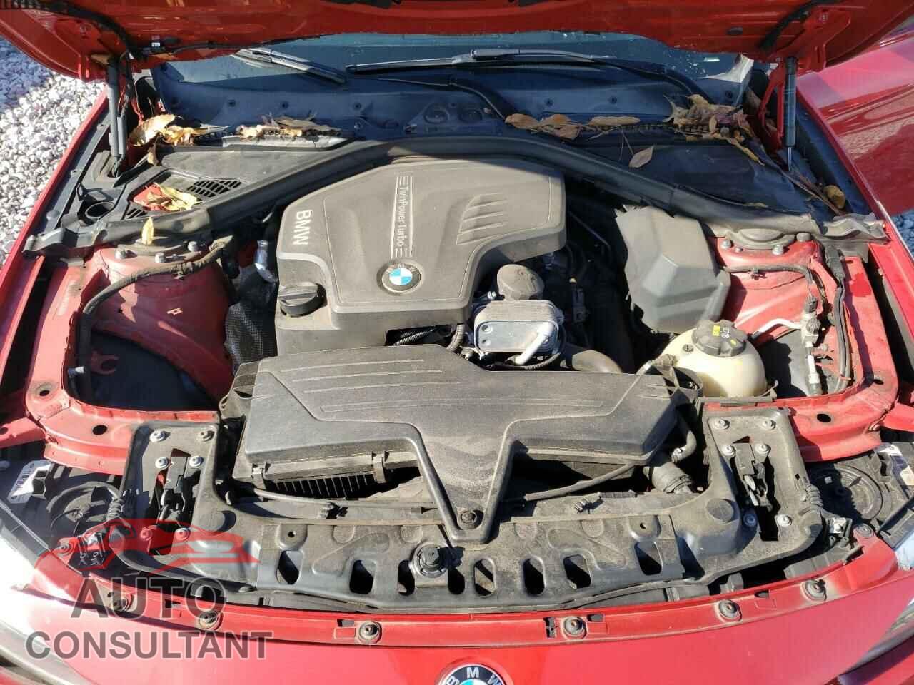 BMW 3 SERIES 2016 - WBA8E1G51GNU12367