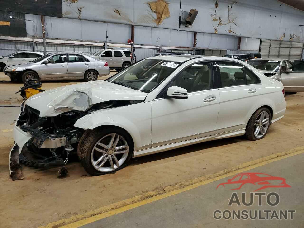 MERCEDES-BENZ C-CLASS 2012 - WDDGF8BB3CR204825