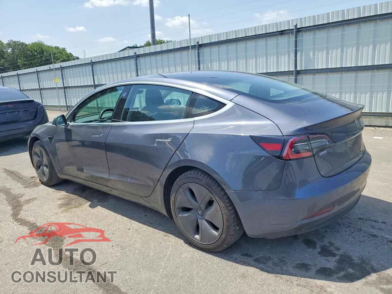 TESLA MODEL 3 2017 - 5YJ3E1EA4HF000649