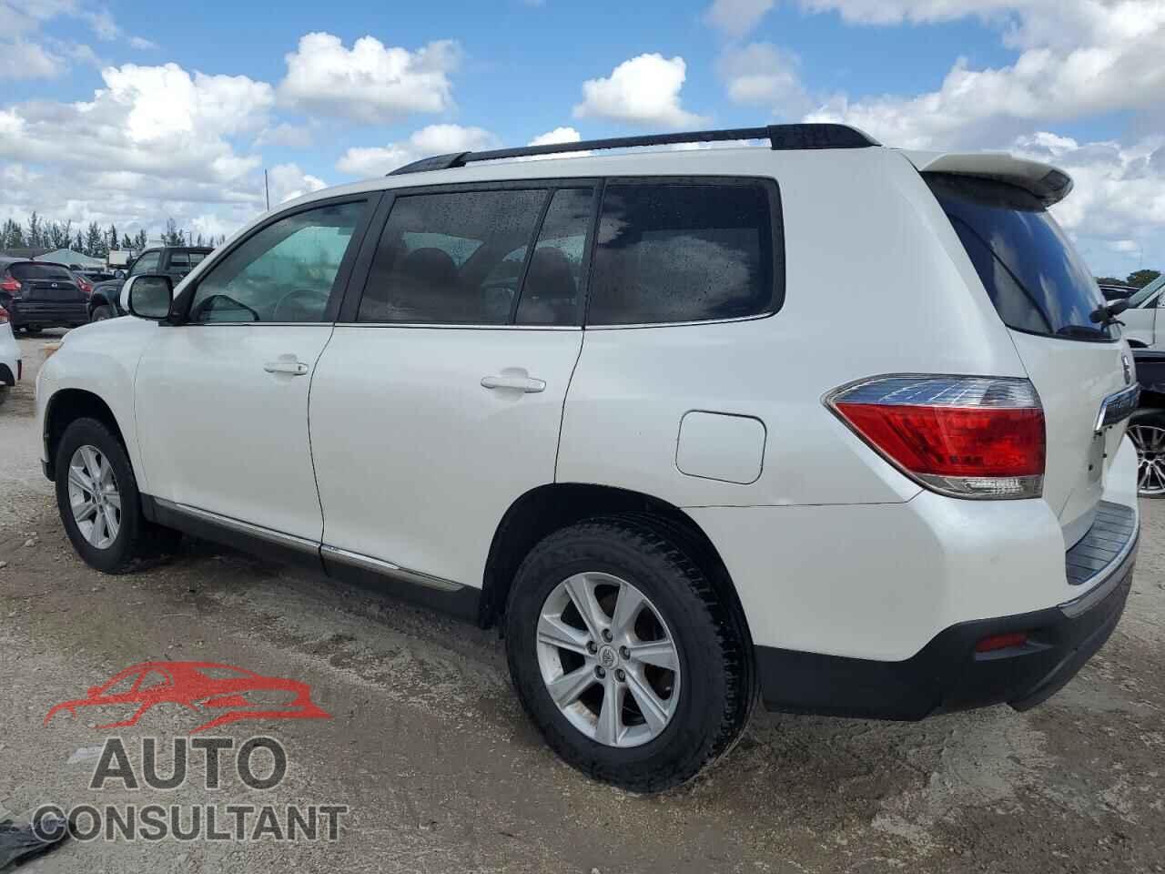 TOYOTA HIGHLANDER 2013 - 5TDZA3EH2DS036019