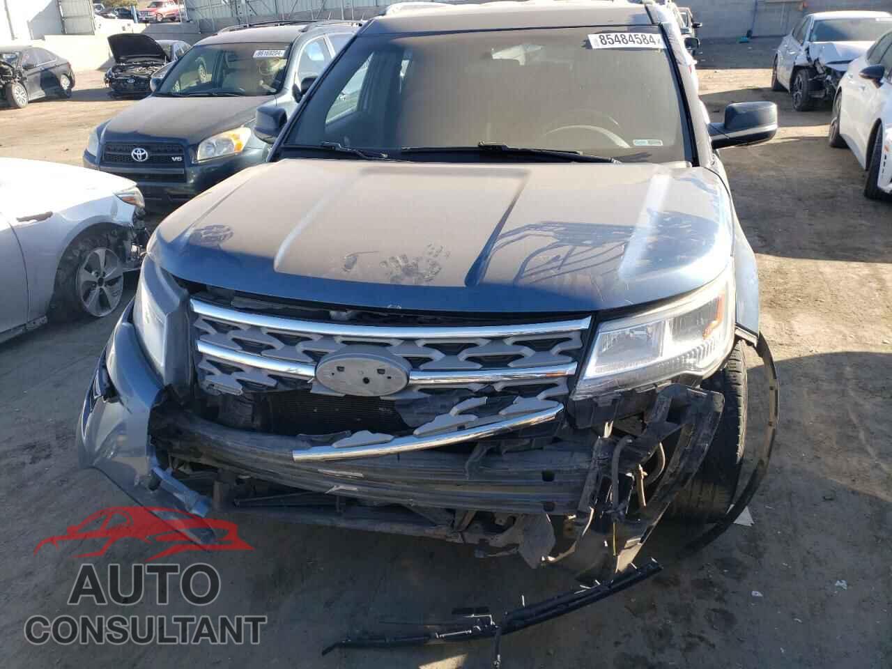 FORD EXPLORER 2018 - 1FM5K7D83JGA41865