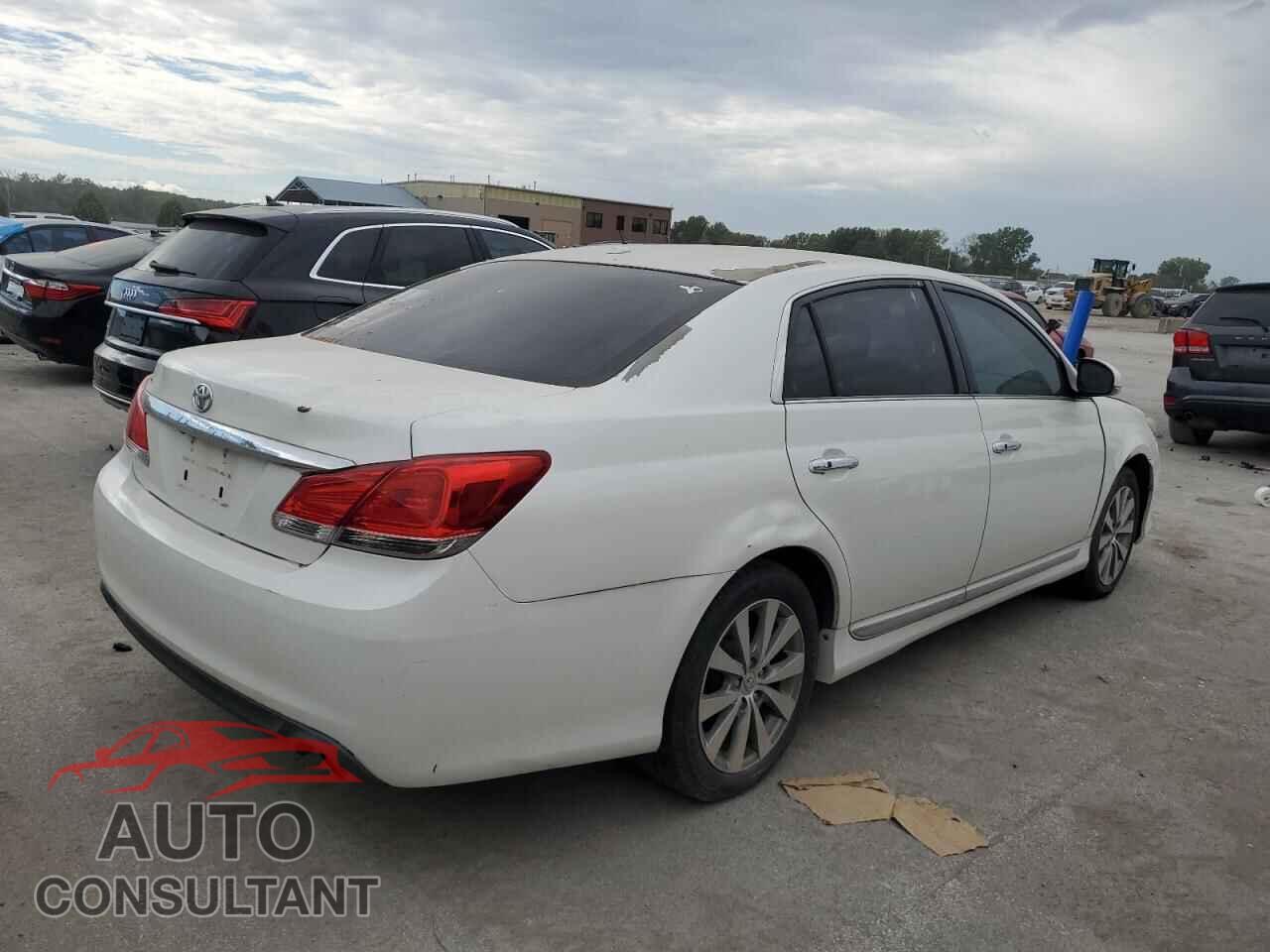 TOYOTA AVALON 2011 - 4T1BK3DB6BU398063