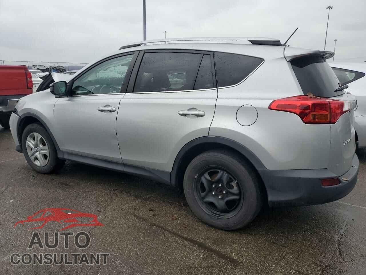 TOYOTA RAV4 2015 - 2T3BFREV5FW276128