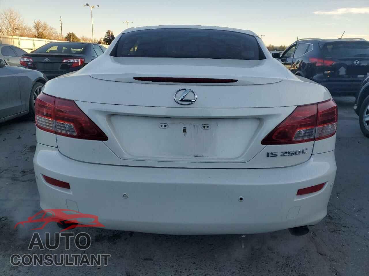 LEXUS IS 2011 - JTHFF2C22B2520997
