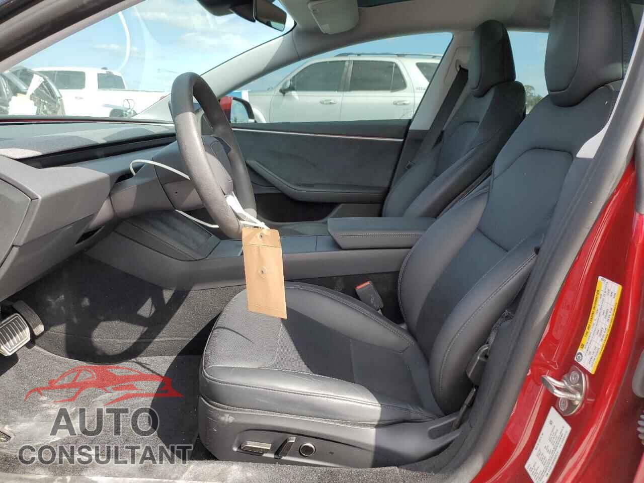 TESLA MODEL 3 2024 - 5YJ3E1EB4RF825214