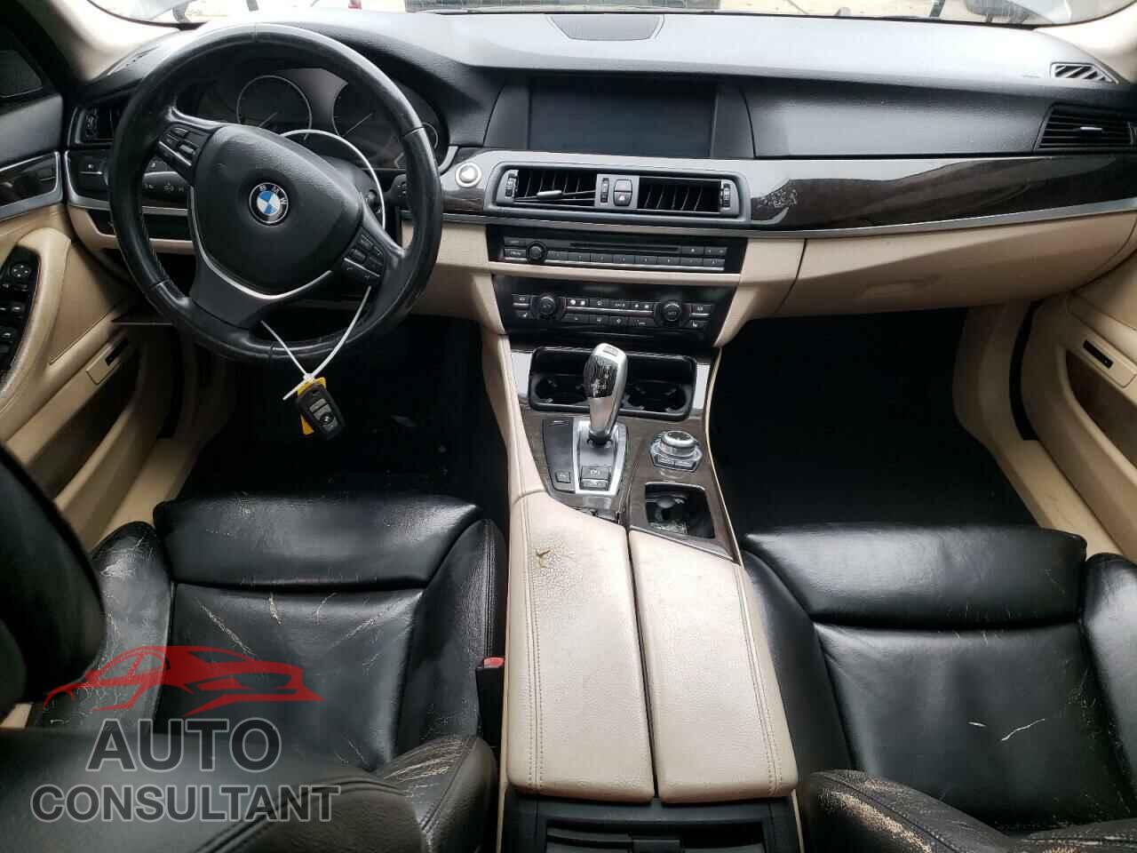 BMW 5 SERIES 2012 - WBAFR9C55CDX78817
