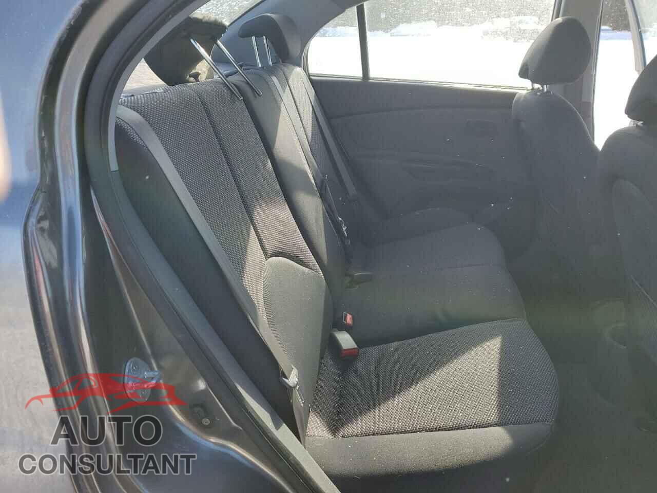 KIA RIO 2011 - KNADH4B32B6915325