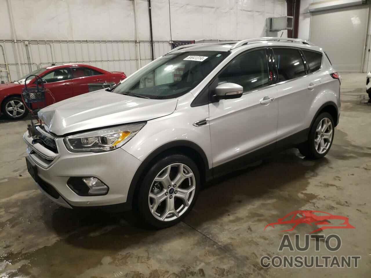 FORD ESCAPE 2018 - 1FMCU9J90JUB13648
