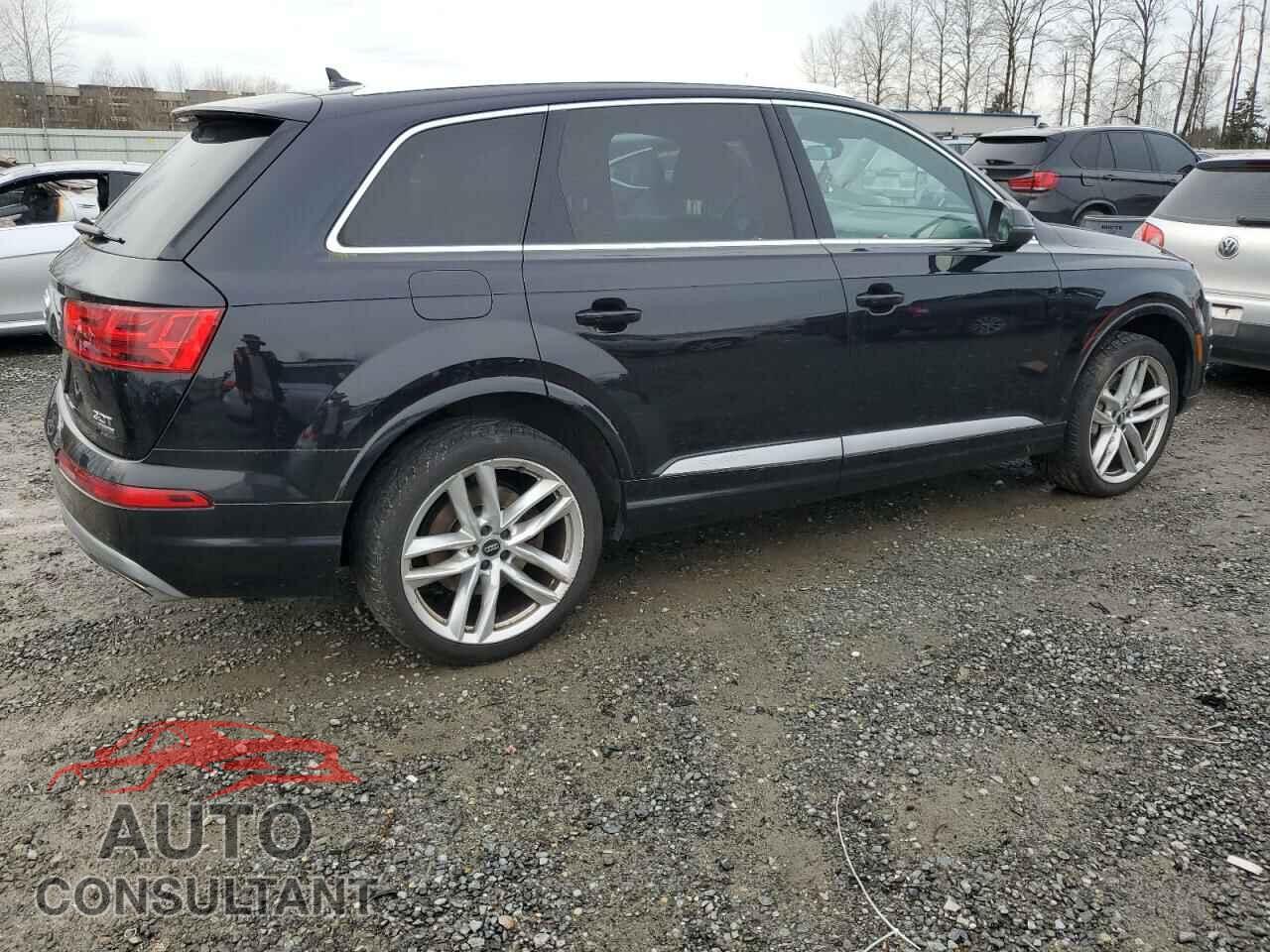 AUDI Q7 2017 - WA1VABF73HD013083