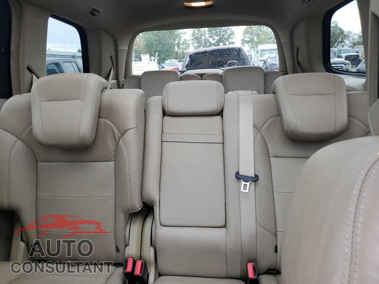 MERCEDES-BENZ GL-CLASS 2013 - 4JGDF7DE8DA248085