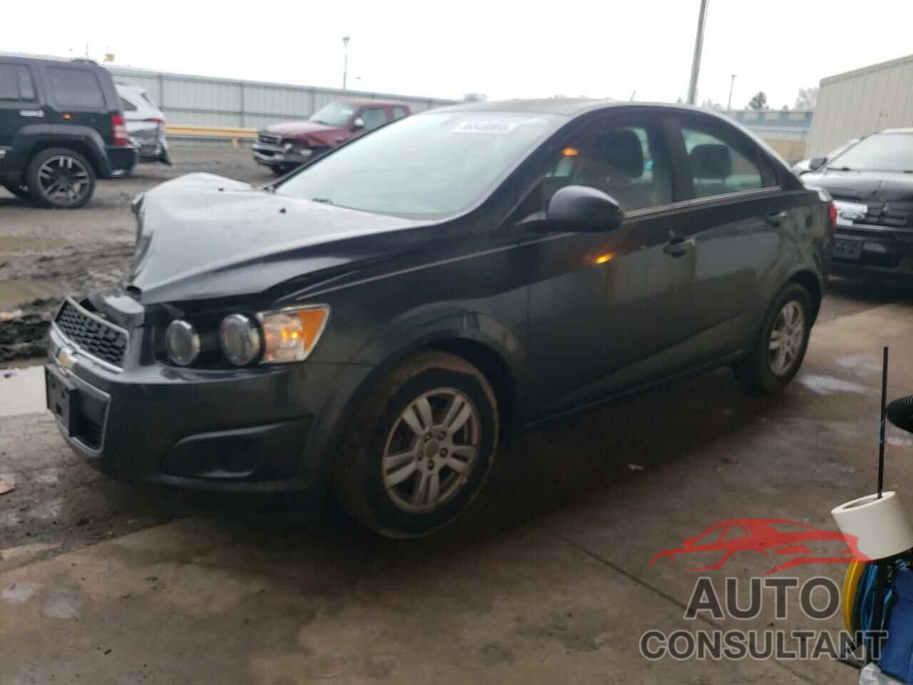 CHEVROLET SONIC 2015 - 1G1JC5SHXF4203354