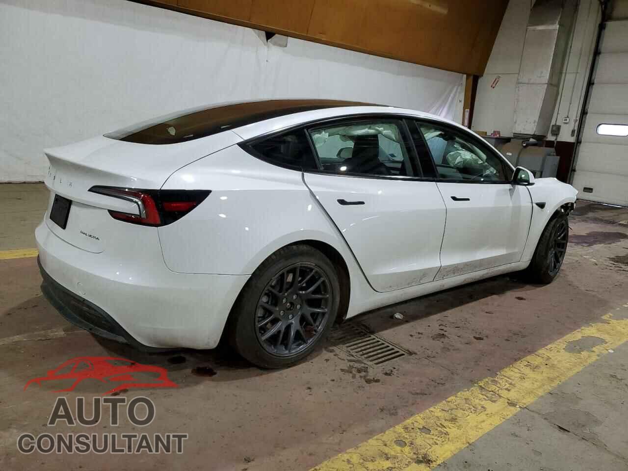 TESLA MODEL 3 2024 - 5YJ3E1EB6RF770801