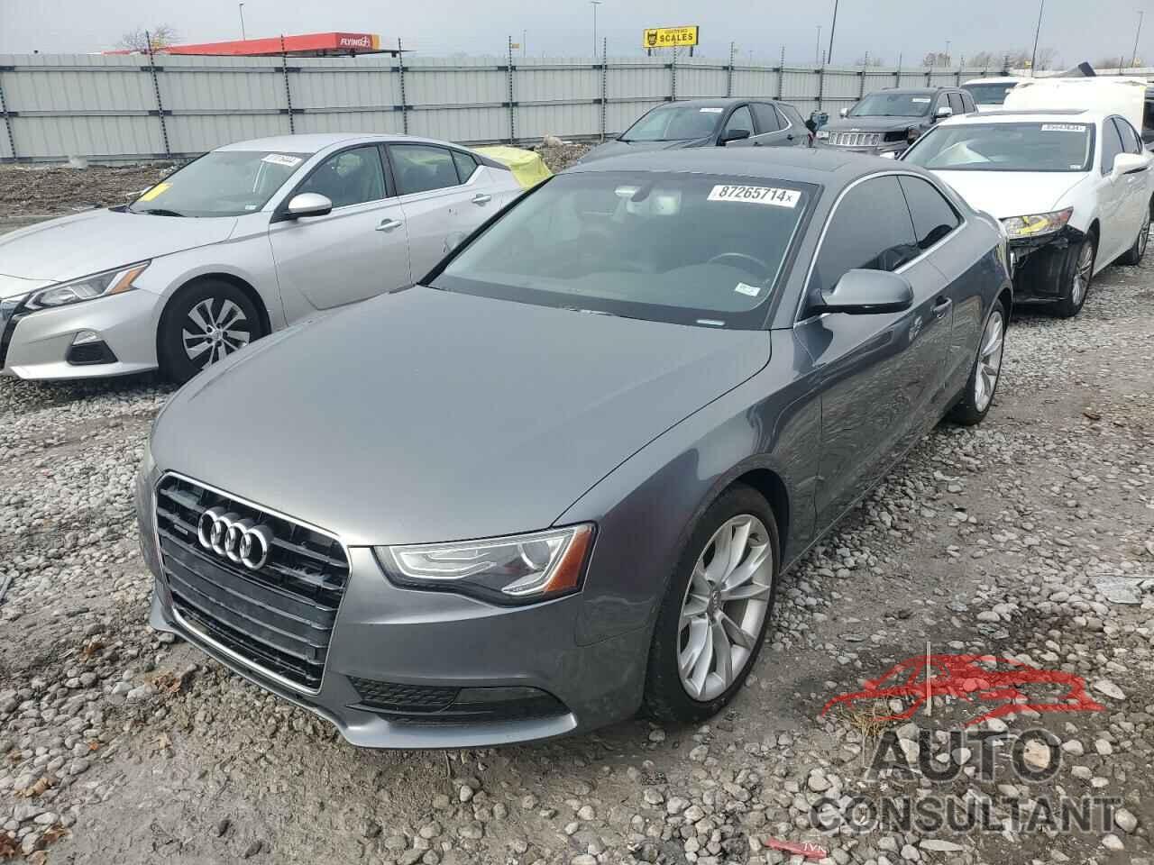 AUDI A5 2013 - WAURFAFRXDA011697