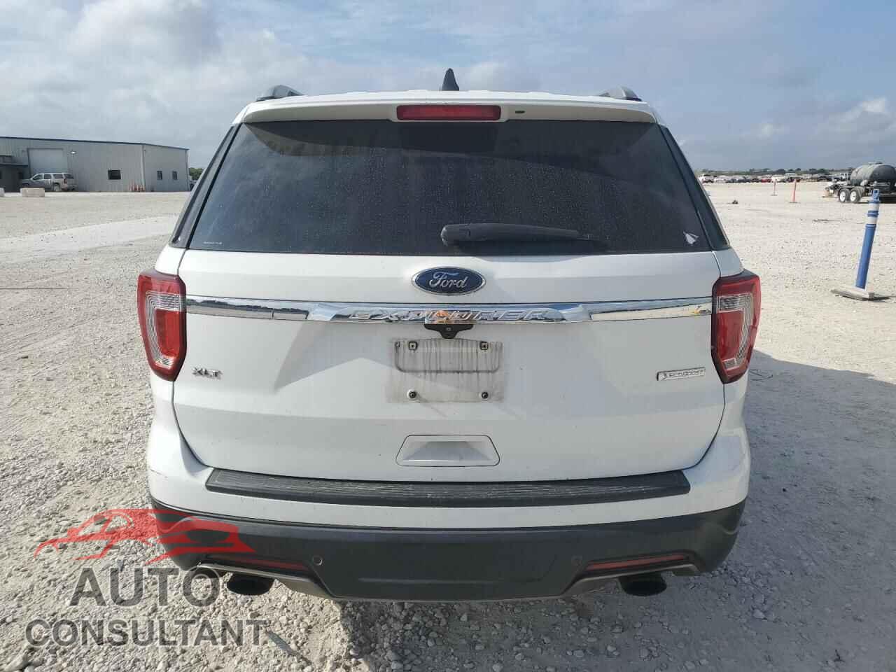 FORD EXPLORER 2018 - 1FM5K7DH2JGB65058