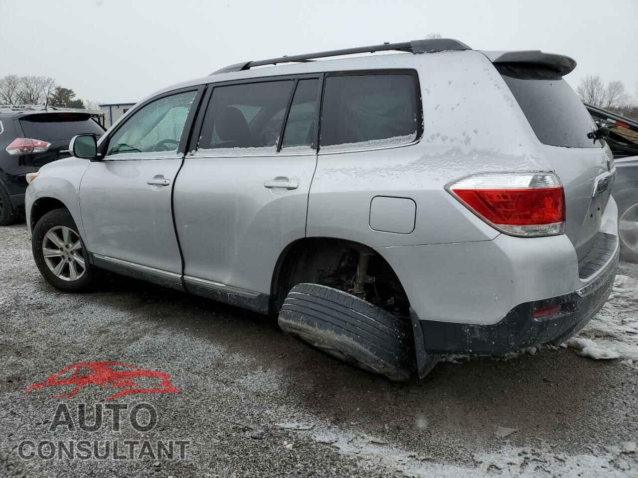 TOYOTA HIGHLANDER 2011 - 5TDBK3EH4BS067378