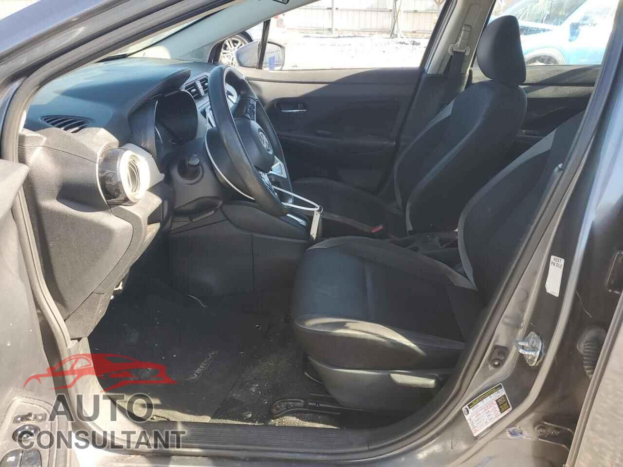 NISSAN VERSA 2021 - 3N1CN8EV7ML818421