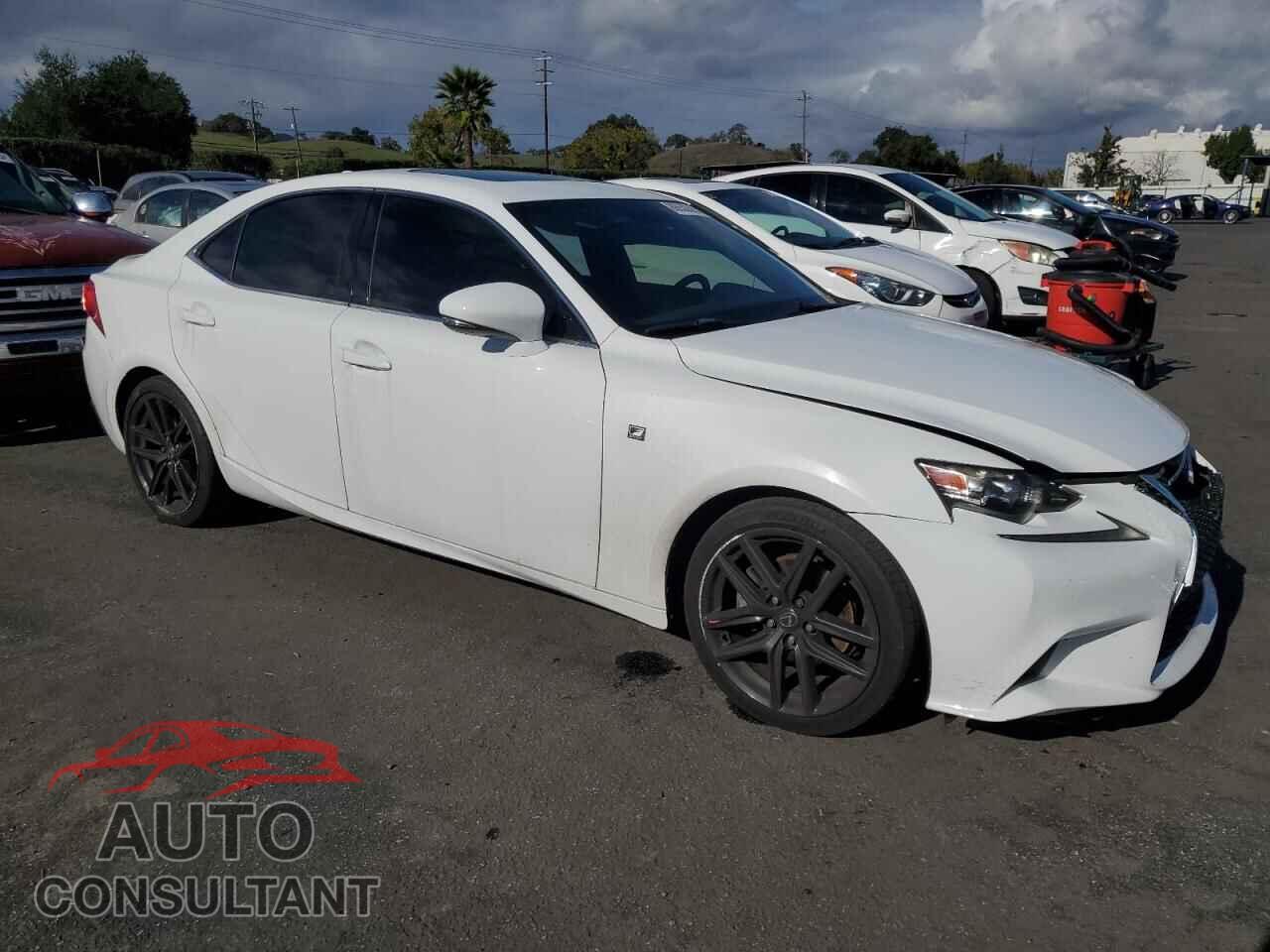 LEXUS IS 2015 - JTHBF1D27F5045892