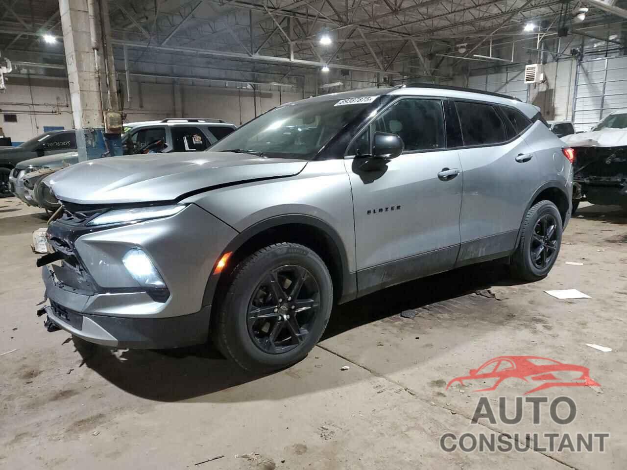 CHEVROLET BLAZER 2023 - 3GNKBHR40PS211331