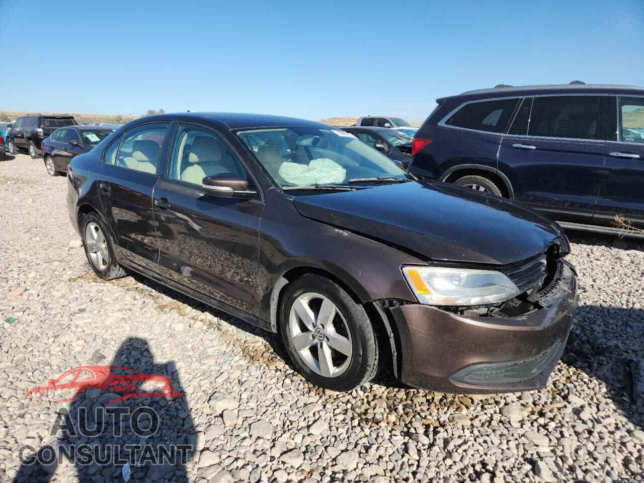 VOLKSWAGEN JETTA 2012 - 3VWLL7AJ5CM083377