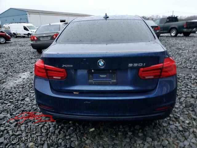 BMW 3 SERIES 2018 - WBA8D9C50JA607639
