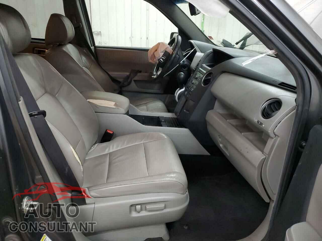 HONDA PILOT 2011 - 5FNYF4H53BB093481