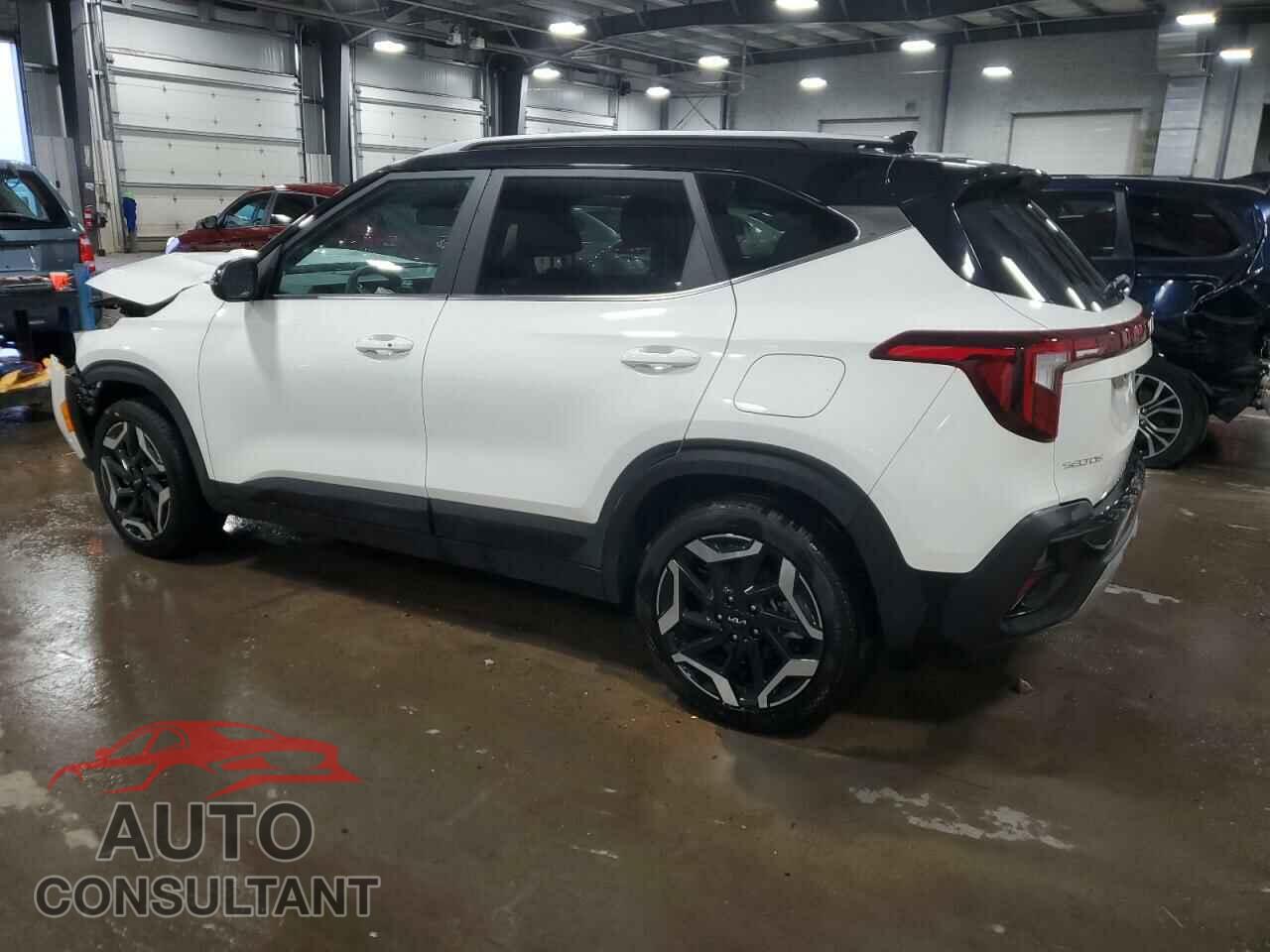 KIA SELTOS 2024 - KNDETCA77R7564730