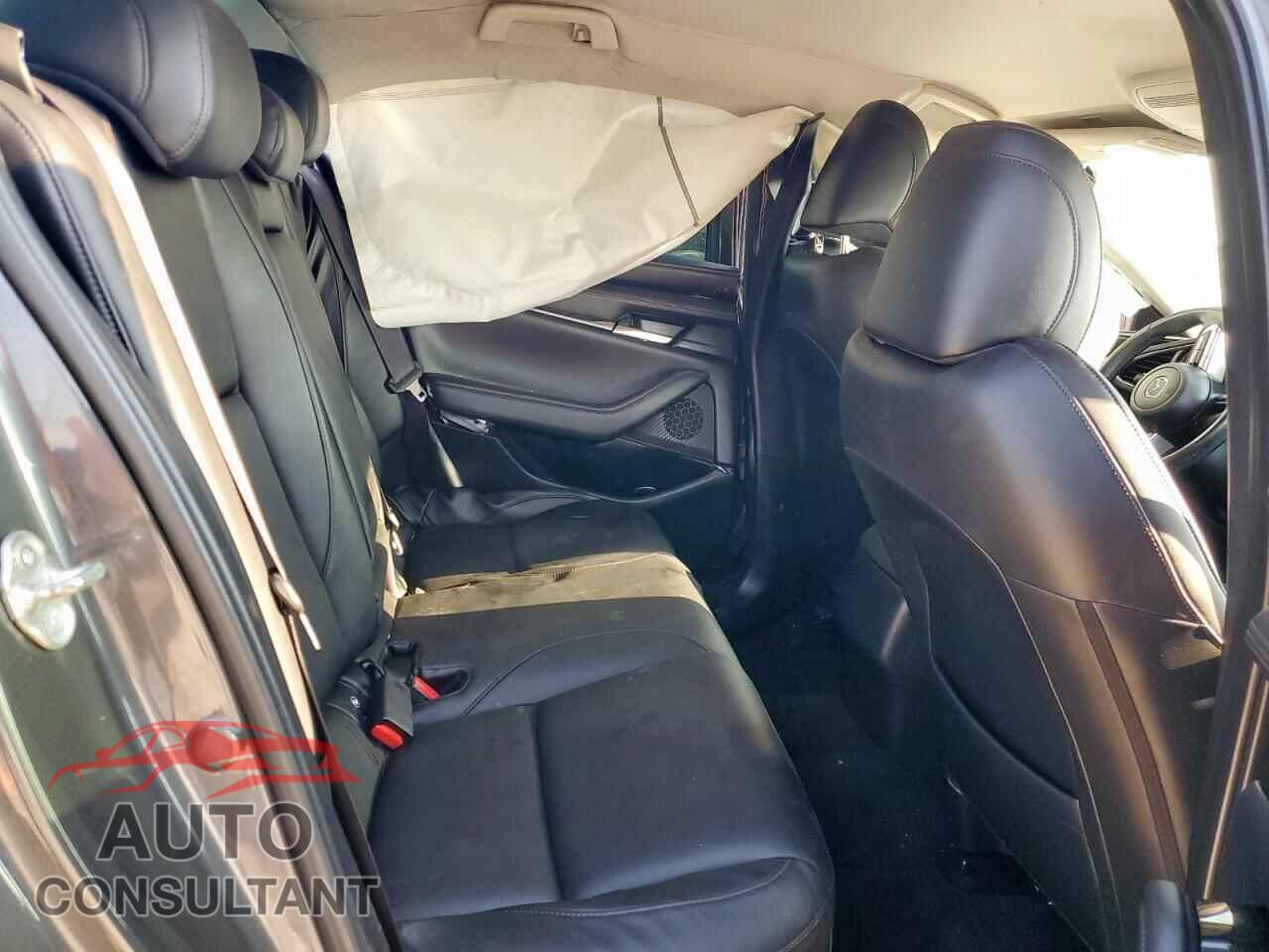 MAZDA 3 2019 - JM1BPACL9K1110106