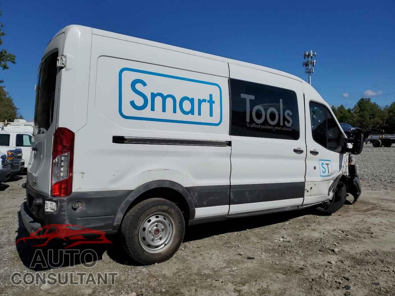 FORD TRANSIT 2015 - 1FTNR2CM2FKA01489